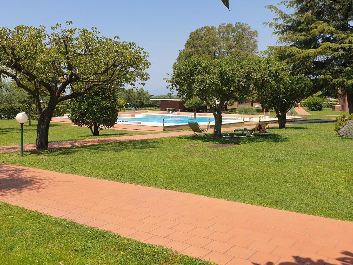 Apartments Blue View - Residence Casetto Bardolino - Regarda Travel Εξωτερικό φωτογραφία