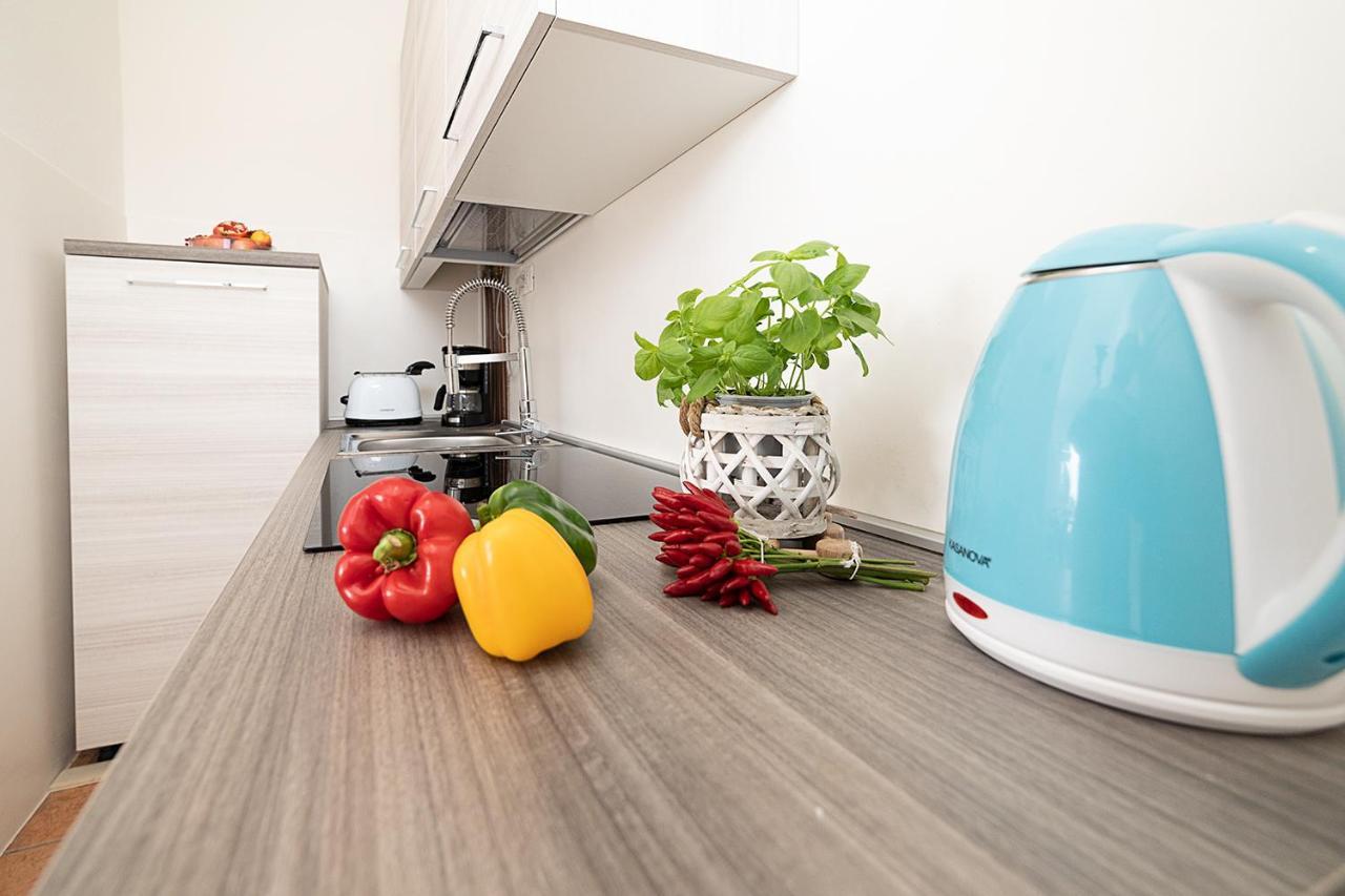 Apartments Blue View - Residence Casetto Bardolino - Regarda Travel Εξωτερικό φωτογραφία